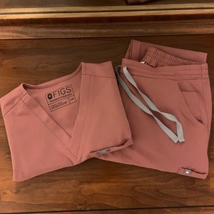 Figs Mauve Limited Color Scrub Set 💁🏼‍♀️